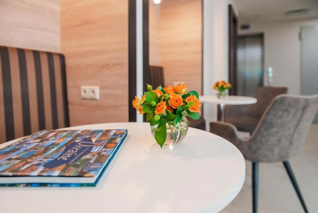 Aparthotel City Park Apart Hotel By Chm Kyiv