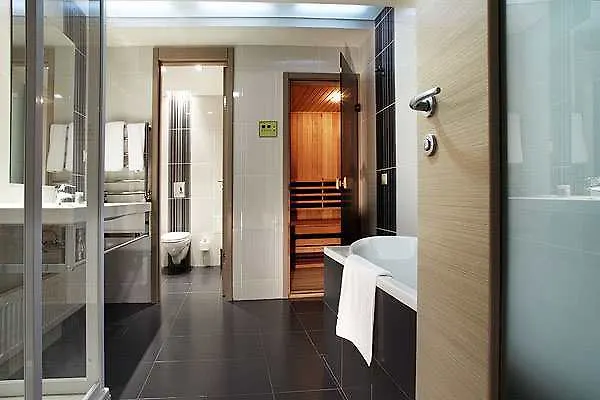 Aparthotel City Park Apart Hotel By Chm Kyiv